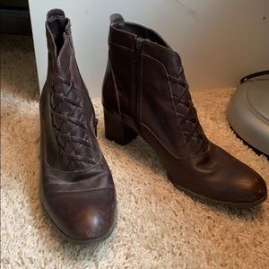 Antique Brown Boots with Criss Cross Detailing